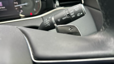 Land Rover Range Rover Evoque 2.0 D200 R-Dynamic SE 5dr Auto Diesel Hatchback